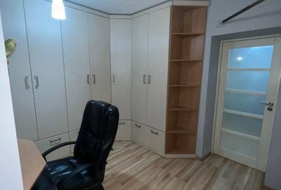 Garsonieră semidecomandată în Eroii Revoluției - 2