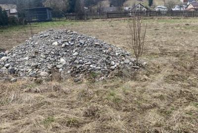 Teren de 4047 mp, în Central