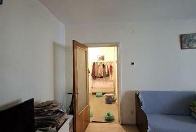 Apartament cu 2 camere semidecomandat în Pantelimon