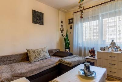 Apartament 4 camere de vanzare decomandat zona Pod Calvaria Manastur - 2