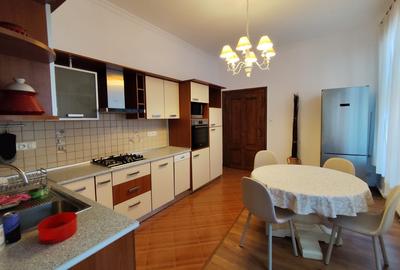 Apartament la casa cu 4 camere de inchiraiat in Sibiu zona Ultracentala Apartament la casa cu 4 camere de inchiraiat in Sibiu zona Ultracentala - 2