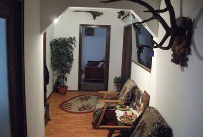 Apartament cu 4 camere decomandat în Ultracentral - 2
