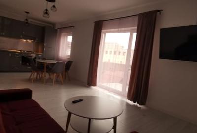 Apartament cu 3 camere decomandat în Central - 3