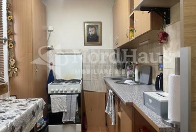 Garsonieră decomandată, mobilată în Vasile Aaron - 6