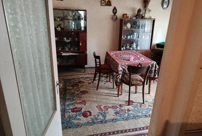 Apartament cu 3 camere decomandat în Central - 4