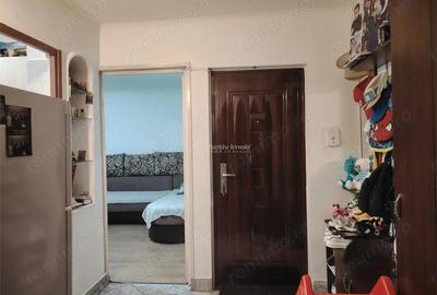 Apartament cu 2 camere, decomandat situat in Ploiesti, cartier Mihai Bravu - 3