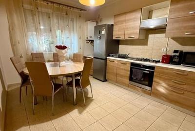 Apartament cu 2 camere decomandat, mobilat în Cetate - 1