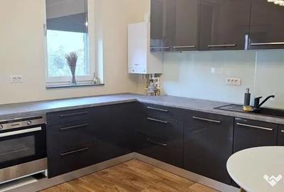 Casă cu 4 camere cu Teren 265 Mp în Central - 18