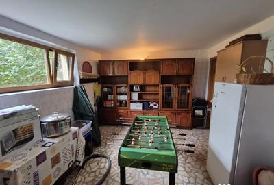 Casă cu 7 camere cu Garaj în Dârvari - 2