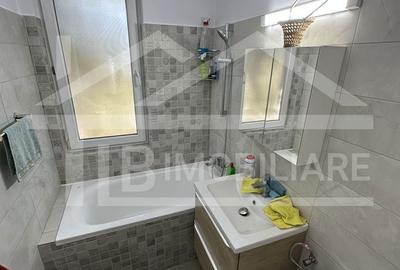 Apartament cu 3 camere în 22 Decembrie 1989 - 13