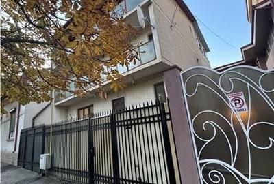 Casă individuală cu 6 camere cu Canalizare în Tomis II - 3