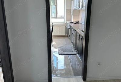 Apartament cu 2 camere decomandat în Tractorul - 6