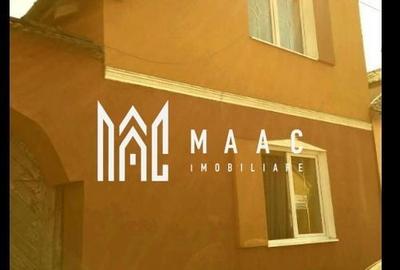 Casă individuală cu 4 camere cu Canalizare în Central - 1