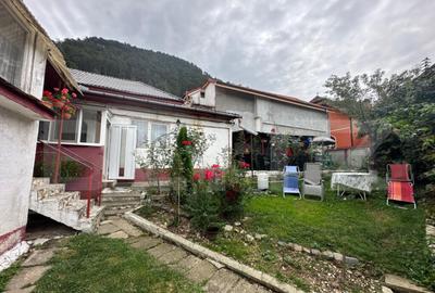 Casa individuala 4 camere 94mp utili, singur in curte, zona - 13