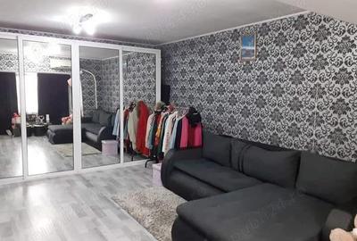 Vand apartament in Ianca, 41 mp, etaj 3