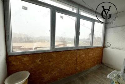 Apartament 3 camere | Metrou Titan | Bloc Potcoava - 2