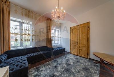 Apartament cu 2 camere ultramodern de inchiriat in zona...