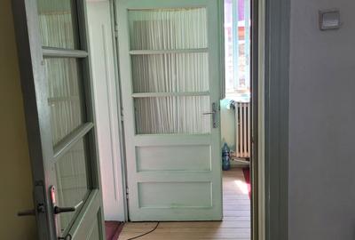 Casa cu deschidere pe colt Tomis I – Spital - 9