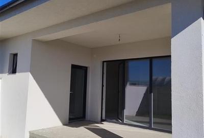 RECO Duplex 3 camere de vanzare in Nojorid - 1