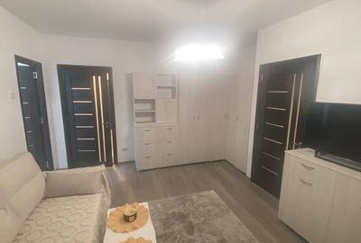 Unirii, Casa Poporului,  centrala de bloc, terasa 30mp. - 2