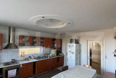 Casă cu 7 camere cu Teren 1217 Mp în Platou - 3