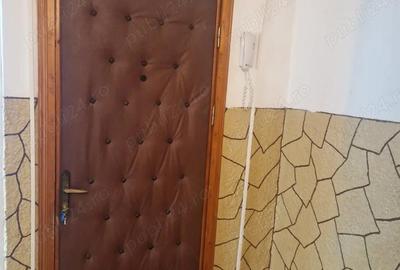 Apartament cu 2 camere decomandat în E3 - 6