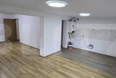 Apartament cu 4 camere decomandat în George Enescu - 8
