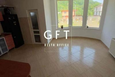 Casă cu Teren 1100 Mp în Central - 6