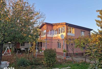 Casă cu 4 camere cu Teren 1348 Mp în Central - 20