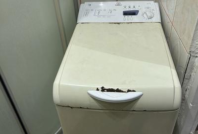 Garsonieră semidecomandată în UTA - 2