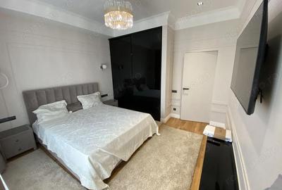 Apartament cu 2 camere semidecomandat în Circumvalațiunii - 1