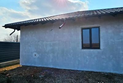 Casă cu 3 camere cu Teren 615 Mp în Est - 8