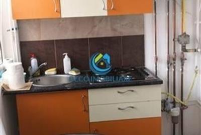 Apartament 3 camere, 95 mp pe doua niveluri cu terasa de 30 mp, Eroilor - 13