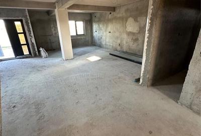 Casă cu 4 camere în Central - 4