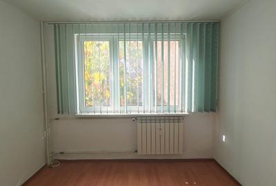 Apartament cu 3 camere semidecomandat în Drumul Taberei - 1