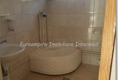 De inchiriat casa zona Bratianu - 3