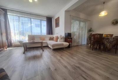 Casă cu 4 camere cu Teren 100 Mp în Central