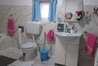 Casă cu 2 camere în Central - 1