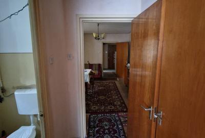Se vinde in Nord apartament semidecomandat cu doua camere  pret 48000 euro neg - 8