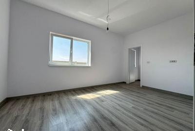 Casă cu 3 camere cu Teren 260 Mp în Central - 4