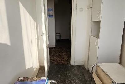 Apartament 2 cam de vânzare, ultra-central, Piața Victoriei 7, direct proprietar - 9