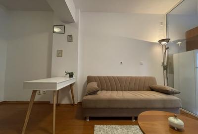 Apartament cu 2 camere semidecomandat, mobilat în 13 Septembrie