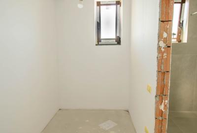 Vila alipita, impecabil executata, teren 350mp, preechipare AC - 32