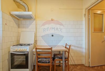 Apartament cu 2 camere semidecomandat în Florilor - 5