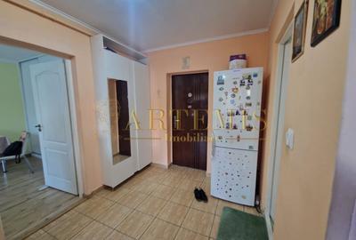Apartament de 2 camere, decomandat, 49 mp., zona Sud - 6