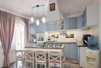 Casa moderna cu 5 camere ?i 4 bai, aproape de Poiana Bra?ov - 2