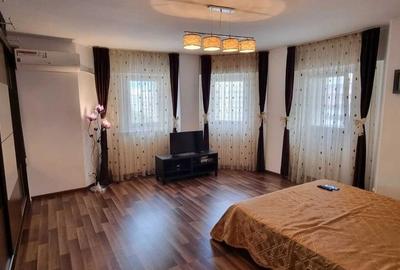 Apartament cu 2 camere decomandat, mobilat în Iancului