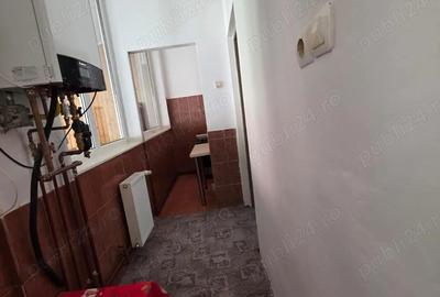 Apartament cu 2 camere la curte comuna - 6