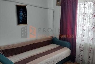 Apartament 3 camere cf1 semidecomandat zona Micro 3 - 3
