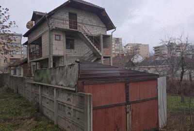 Casă cu 6 camere în Central - 4